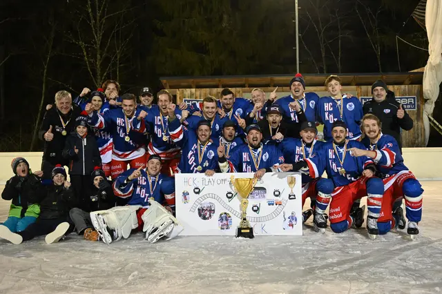 Große Freude bei den Spielern und Betreuern des HC Köttern über den Meistertitel 2024/2025 in der Unterliga Mitte. Nun wird das Jubiläum gefeiert. | Foto: Privat