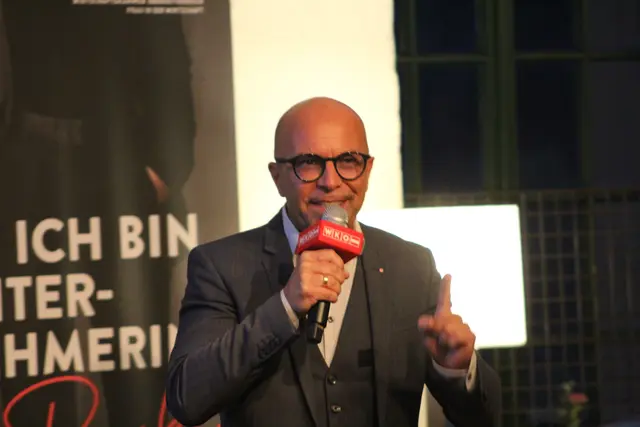 Moderator Max Mayerhofer | Foto: MeinBezirk Perg/Köck