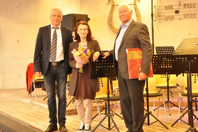 Ingrid Schlierenzauer und Kurt Kostenzer gehören zu den Gründern der Kinderhilfe.  | Foto: Gem. Pill