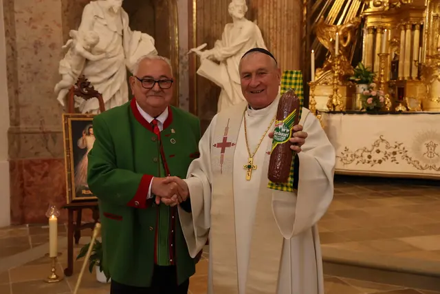 Foto: Ö-News/ St. Öllerer