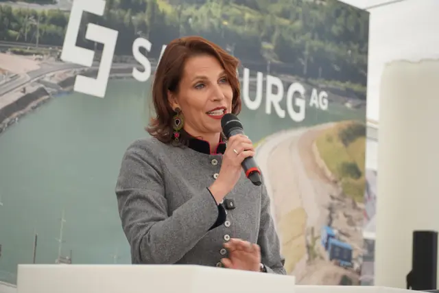 Landeshauptfrau Karoline Edtstadler | Foto: MeinBezirk/Johannes Brandner