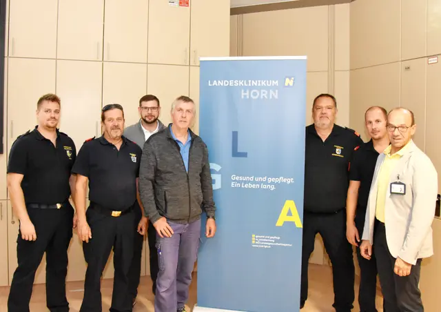 Die Freiwillige Feuerwehr Horn war zu Gast im Landesklinikum Horn, um eine umfassende Brandschutzbegehung durchzuführen. | Foto: LK Horn