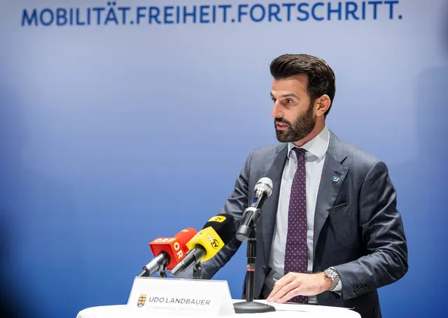 Landesrat Landbauer (FPÖ) betont: Pendler dürfen nicht zur Leidtragenden der Maßnahmen werden. | Foto: NLK Khittl