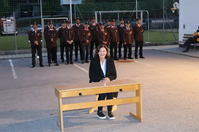 Ein letztes Mal drückte Maria Wolf die Schulbank.  | Foto: Elisabeth Zangerl