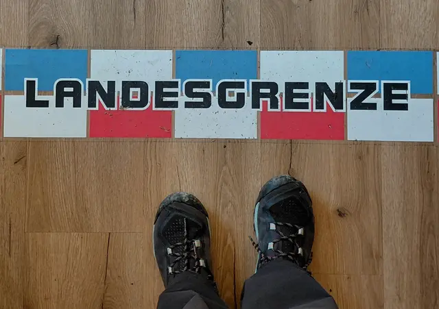 Grenze zwischen Salzburg und Bayern mitten durch das Lokal  | Foto: H.Bachinger