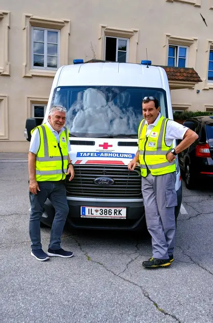 Ein eingespieltes Team beim Abholservice: Wolfgang und Cattani