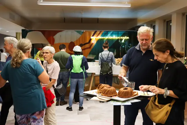 Foto: Bahn zum Berg / Oleksandra Chornobab