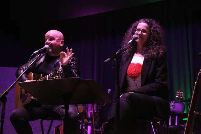 Toni und Margit Knittel lieferten Außerferner-Schmäh und Musik zum Mitsingen.