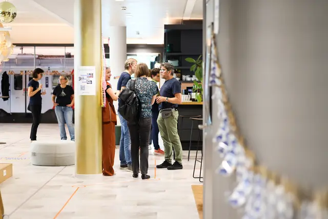 Foto: Bahn zum Berg / Oleksandra Chornobab