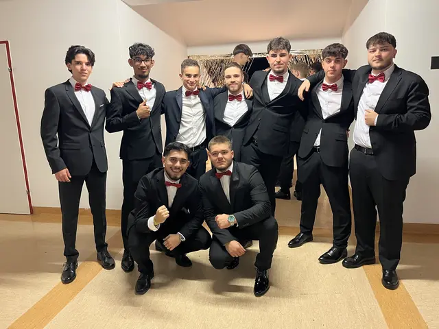 Rot Mascherln waren in | Foto: Gesa Buzanich