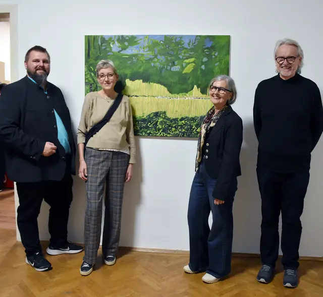Vizebürgermeister Michael Litschauer, Künstlerin Karen Holländer, Eröffnungsrednerin Herta Pümpel und Kunstfabrik-Leiter Günther Gross (v.l.) | Foto: Galerien Thayaland