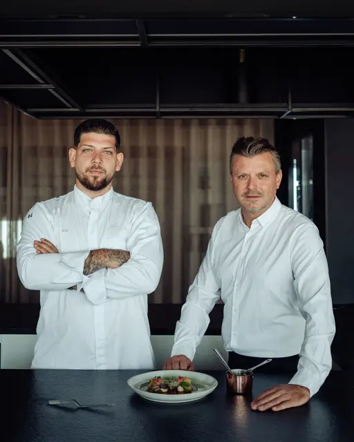 Executive Chef Markus Meichenitsch und Patron Christof Widakovich garantieren für erlesene Genüsse. | Foto: Kyrillos Mikhail