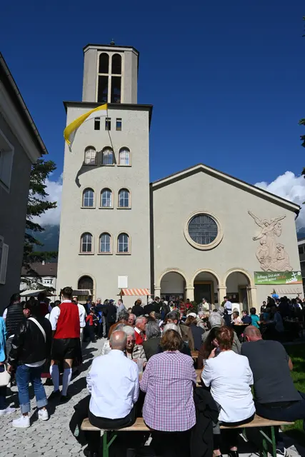 Rege Teilnahme zum Patroziniumsfest in Pradl. | Foto: Königer