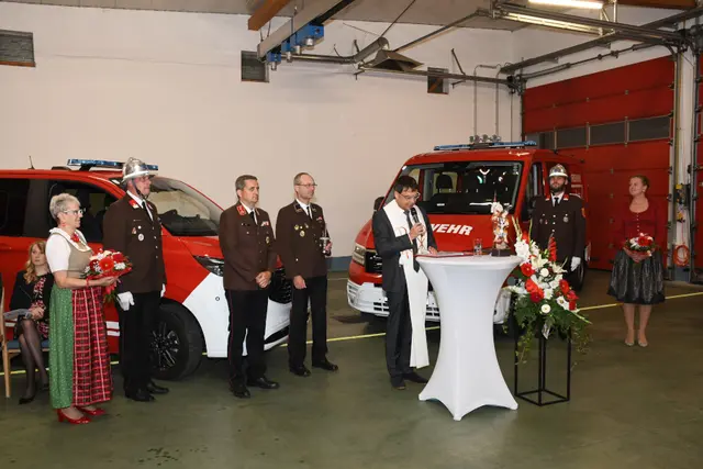 Segnung durch Stadtpfarrer Josef Rennhofer | Foto: FF Waidhofen/Thaya