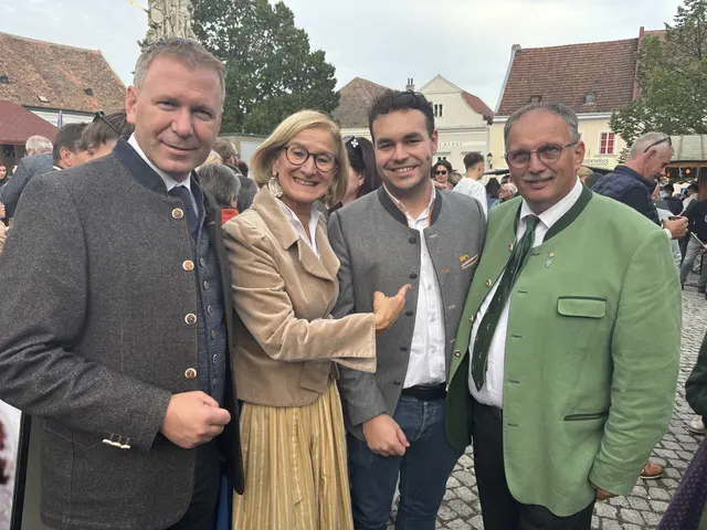 Stefan Lang, Johanna Mikl-Leitner, Christoph Fürnkranz und Richard Hogl | Foto: Alexandra Goll/Herbert Schleich