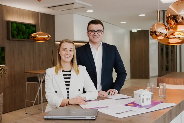 Die Experten der Sparkasse Ried-Haag beraten Sie. | Foto: Silvia Zellinger