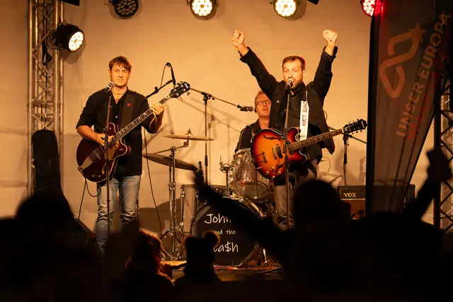 Musik, Gespräche und Feierlaune: Das war das Europafest auf dem Margaretenplatz. | Foto: Emanuel Ullmann/MeinBezirk