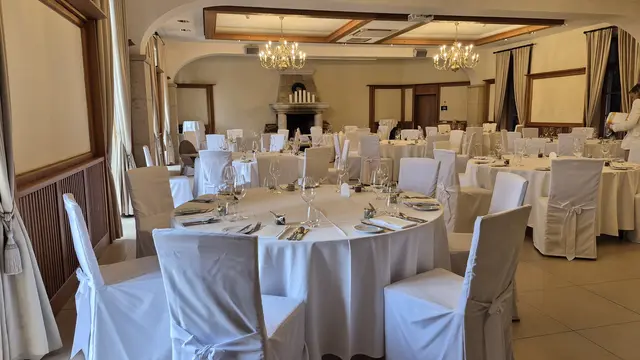 Foto: Holzmann, Resez