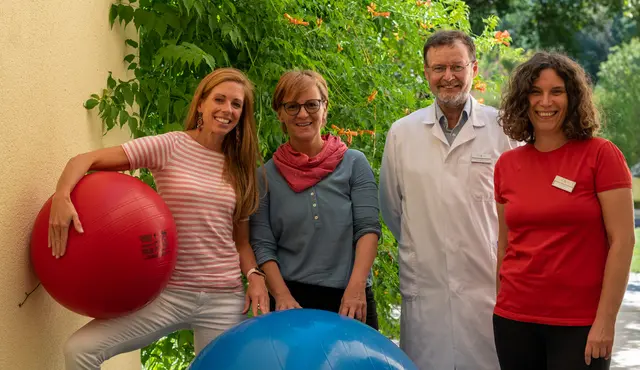 Kinderärztin Sabine Prager-Puntigam, Kinderärztin Evelin Puklavec, Ärztlicher Leiter und Neurologe Wolfgang Kubik, Therapieleitung Katalin Moricz | Foto: Kids Chance Bad Radkersburg