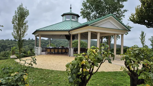 Foto: Holzmann, Resez