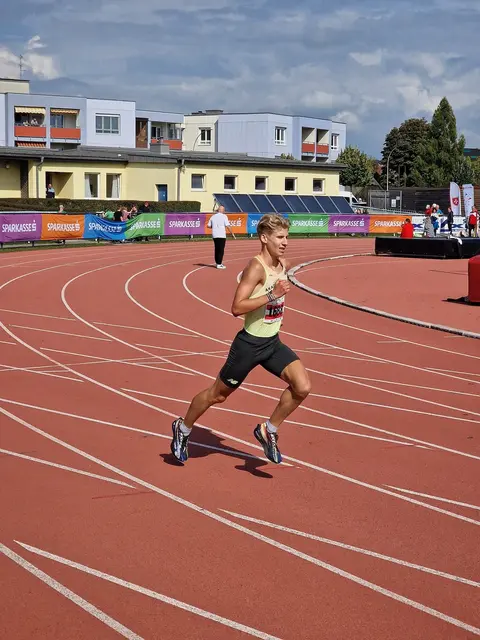 Emil Bezecny (Leichtathletik Akademie Eisenstadt) holte sich seinen ersten Titel in der allgemeinden Klasse.  | Foto: Leichtathletik Akademie Eisenstadt