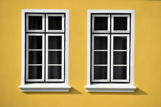Die Sanierung der Fenster der Volksschule Forchtenstein trat einen Polit-Streit in der Gemeinde los. | Foto: Symbolfoto: Unsplash