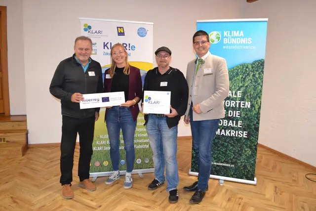 Eduard Köck, Christina Mayrhofer vom Klimabündnis NÖ, Klar!-Manager Martin Schrammel und Lorenz Mayr (v.l.) | Foto: Klimabündnis NÖ