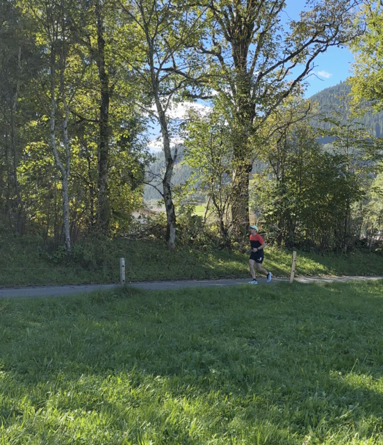 140 Teilnehmerinnen und Teilnehmer legten gemeinsam 867 Runden zurück, das entspricht 1.166,2 Kilometern. | Foto: floobe