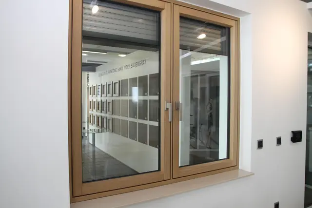 Das Unternehmen produziert und verkauft Alufenster, Alutüren, Kunststofffenster und Kunststofftüren. (Symbolbild) | Foto: MeinBezirk