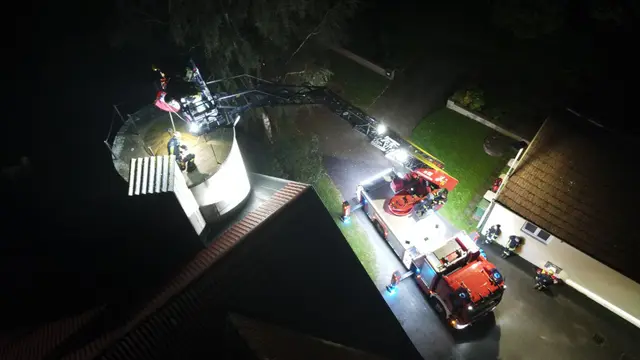Blick auf die Spitze des Silos | Foto: FF Waidhofen/Thaya