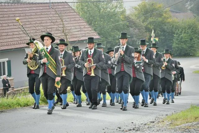 Auch die Tracht ist ein wichtiger Bestandteil der Blasmusik, wie hier bei der Musikkapelle Lebring-St. Margarethen. | Foto: Ernst Gutjahr