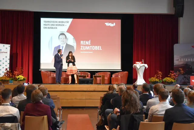 „Nachhaltige Mobilität kann ein wesentlicher Erfolgsfaktor im Tourismus sein", betont Tirols Mobilitätslandesrat René Zumtobel. | Foto: Barbara Fluckinger