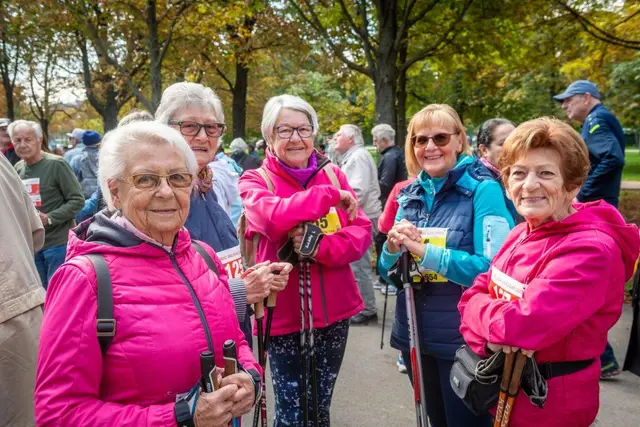 In verschiedenen Alterskategorien und auch zwei verschiedenen Streckenlängen wurde gegangen. | Foto: Wiener Pensionistenklubs