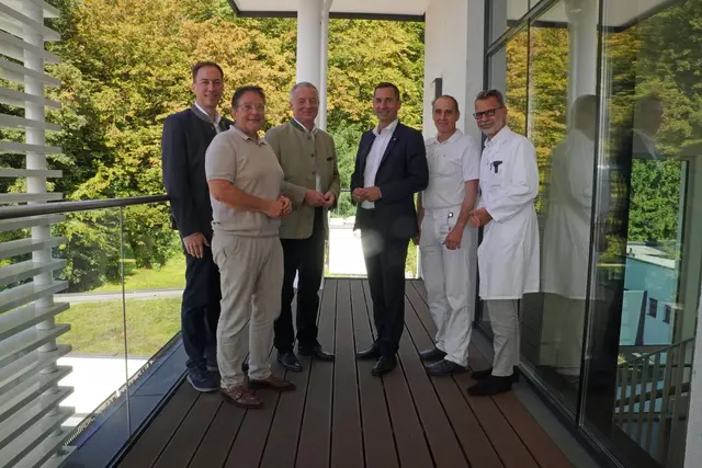 v.l.: Martin Kaiser, Gesundheit Mostviertel GmbH, Gernot Artmüller, Gerhard Dafert, Bernhard Kadlec,
Herbert Schörghuber und Gerhard Kriener. | Foto: LK Amstetten