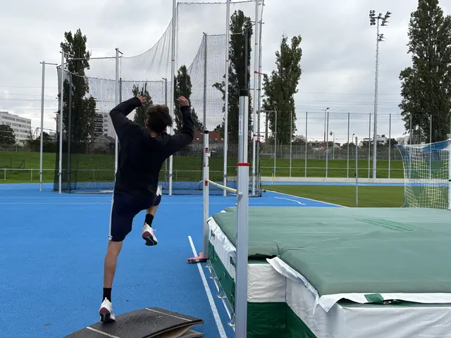 Von Hoch- bis Weitsprung, gibt es für Nachwuchsathletinnen und -athleten viel Platz. | Foto: Michael Marbacher/MeinBezirk