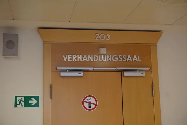 "Wir können von Glück reden, dass der Beamte so schnell reagiert hat", unterstrich die Staatsanwältin. | Foto: Ronja Reidinger/MeinBezirk