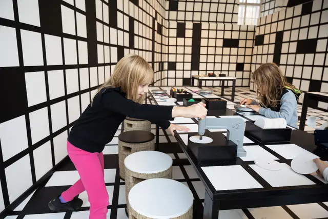 Aufgrund der großen Nachfrage wird die Ausstellung "Kunst &amp; Spiel" bis Februar verlängert. | Foto: ZOOM Kindermuseum/Paul Pibernig