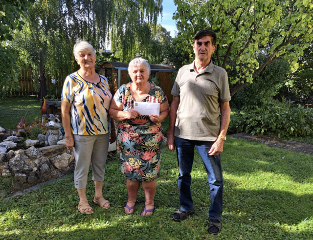 Fraui Freisinger  Elisabeth feierte mit Freunden ihren 75. Geburtstag. | Foto: Ernst Gaida
