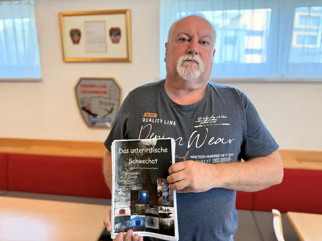 Andreas Sterba, geboren 1969, ist ein echtes Schwechater Urgestein. | Foto: Alexander Paulus