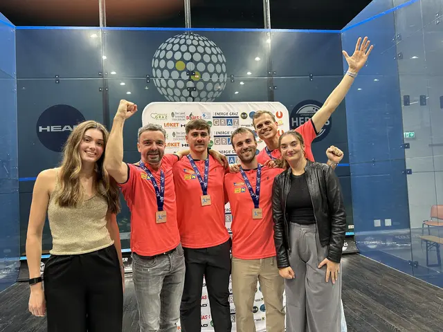 Kristina Begeba, Jakob Dirnberger, Emyr Evans, Michael Haunschmid, Marcus Greslehner, Gioia D'Alonzo. | Foto: Squash Union Wr. Neudorf Mödling