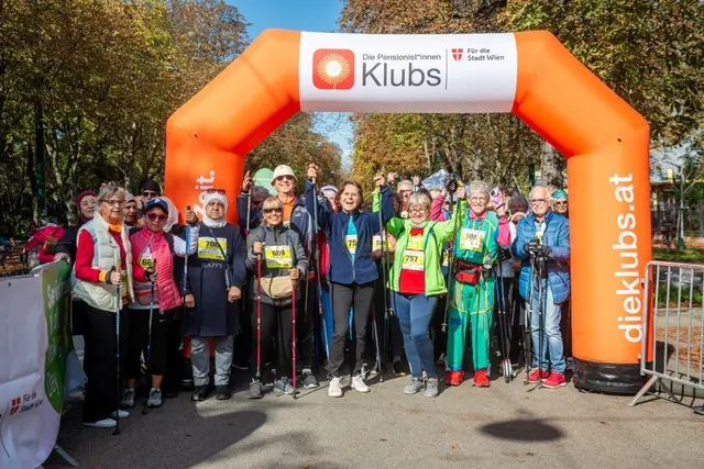 600 Teilnehmende trafen sich beim Nordic Walking Day 2025 in der Prater Hauptallee. | Foto: Wiener Pensionistenklubs