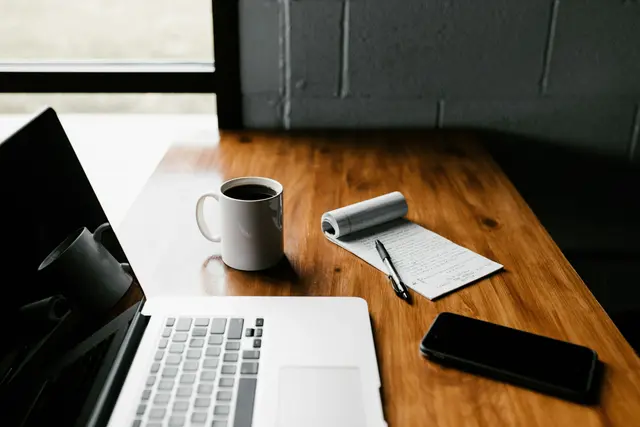Arbeits- und Sozialministerin Korinna Schumann (SPÖ) verwies in einer Aussendung auf die schwierige Situation für ältere Arbeitslose. | Foto: Andrew Neel auf Unsplash