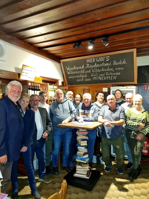 Die UNO-Delegation in Burgauberg | Foto: Dietrich Sifkovits