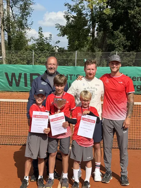 Das stolze Siegerteam aus Radstadt. | Foto: UTC Sparkasse Radstadt