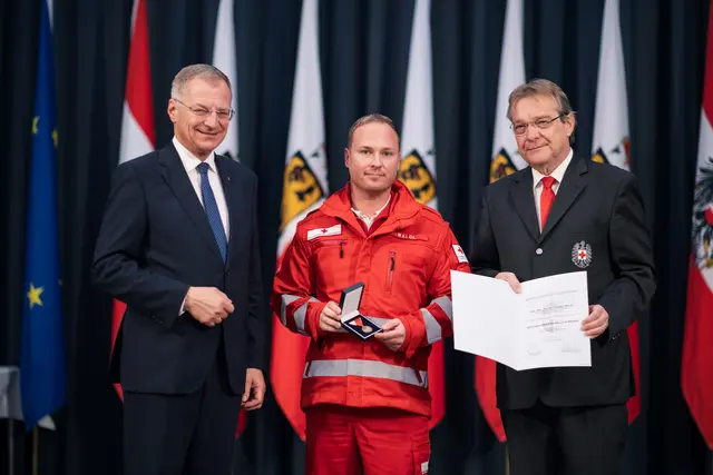 Wolfgang Waldl ist Mitarbeiter an der Rot-Kreuz-Ortsstelle Braunau. | Foto: Land Oberösterreich, MM