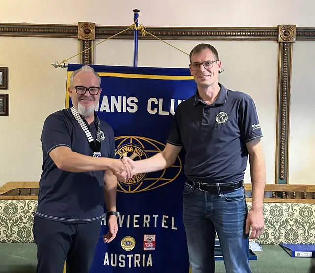 Der neue Präsident des Kiwanisclub Mühlviertel Alfred Pössenberger (links) und Past-Präsident Markus Prader. | Foto: Isabella Pössenberger