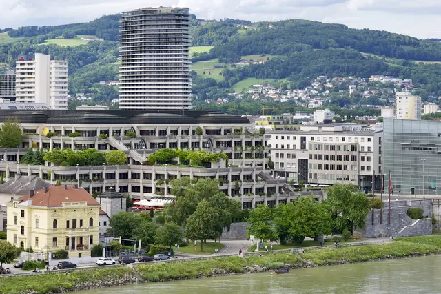 Die Stadt Linz muss sich finanziell nach der Decke strecken.  | Foto: Baumgartner/BRS