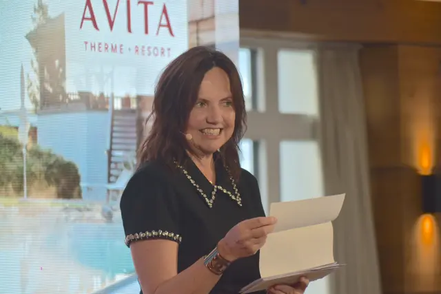 Bestseller-Autorin Martina Parker sprang als Moderatorin für Barbara Karlich ein. | Foto: Michael Strini