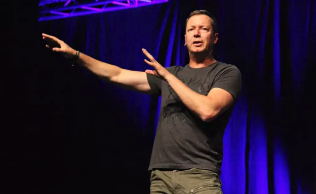 Alex Kristan wird in der Sporthalle Bärnbach das Publikum wieder begeistern. | Foto: Rangger