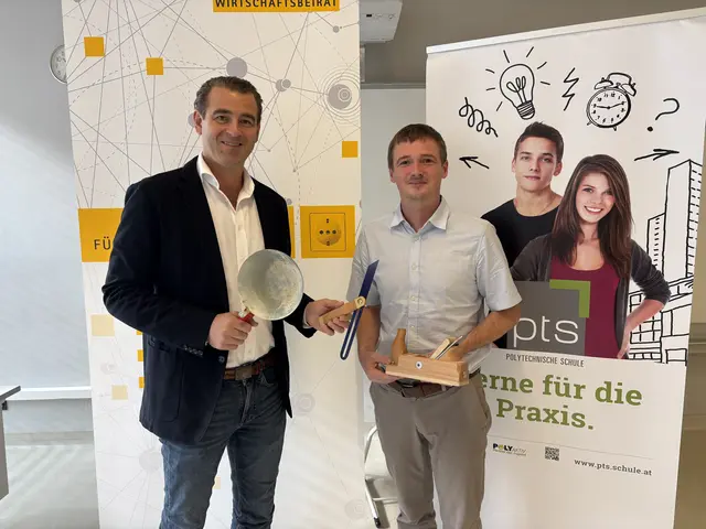 Paul Birngruber (Wirtschaftsbeirat) und Martin Müllner (Polytechnische Schule) | Foto: Simone Göls